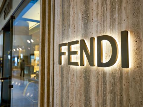 Travelers unit not liable for Fendi counterfeiter’s legal payouts.